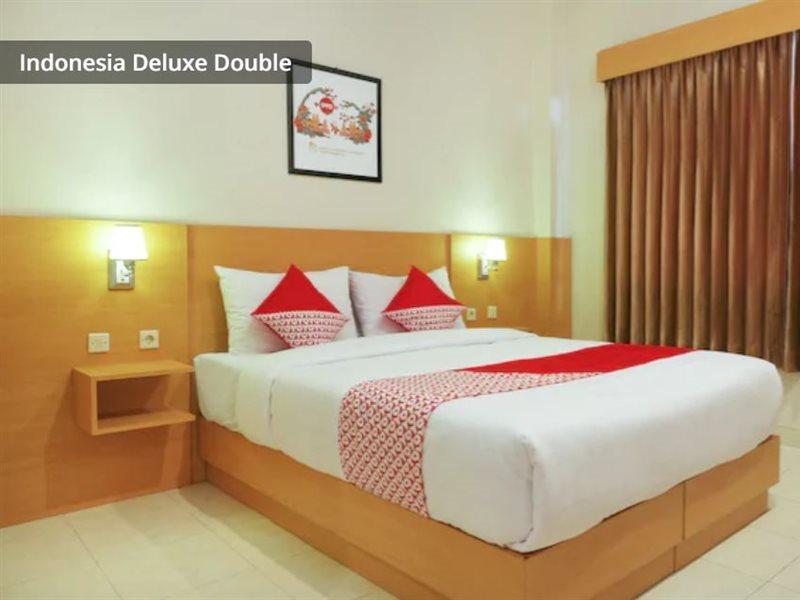 Urbanview Hotel Pondok Anggun Yogyakarta By Reddoorz Maguwo Экстерьер фото