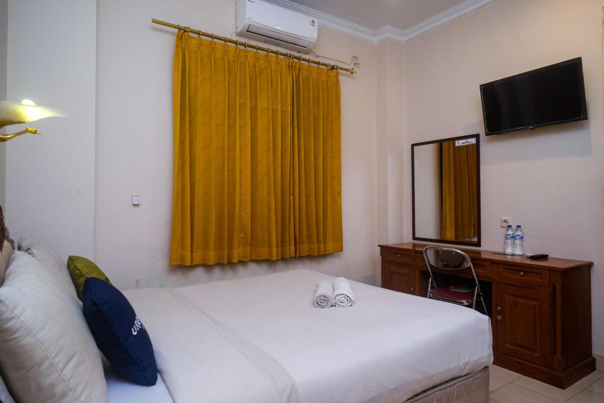 Urbanview Hotel Pondok Anggun Yogyakarta By Reddoorz Maguwo Экстерьер фото